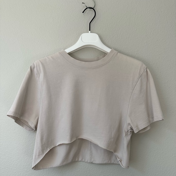 Fear of God FOG Essentials T-Shirt Cropped
Light Beige size S - Picture 4 of 8